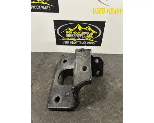 KENWORTH T680 Bumper Bracket, Front