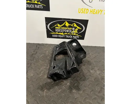 KENWORTH T680 Bumper Bracket, Front