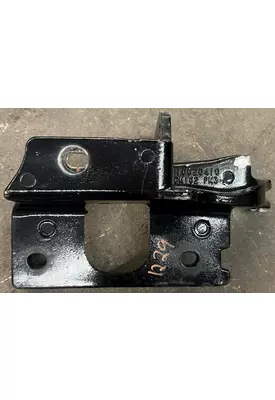 KENWORTH T680 Bumper Bracket, Front