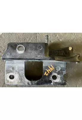 KENWORTH T680 Bumper Bracket, Front