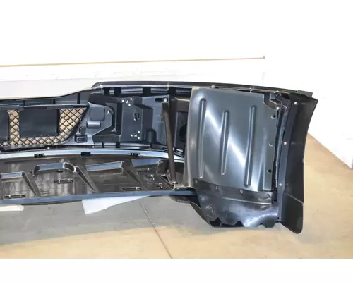 KENWORTH T680 Bumper