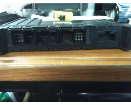KENWORTH T680 CAB CONTROL UNIT MODULE