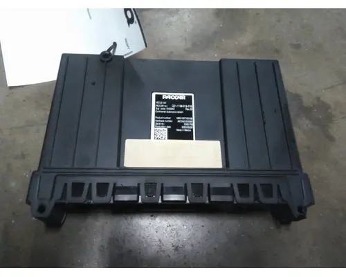 KENWORTH T680 CAB CONTROL UNIT MODULE