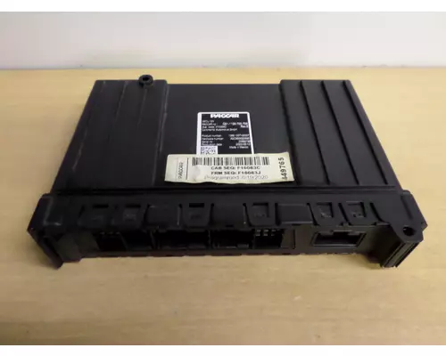 KENWORTH T680 CAB CONTROL UNIT MODULE