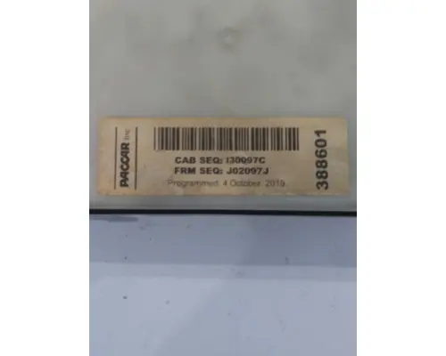 KENWORTH T680 CAB CONTROL UNIT MODULE