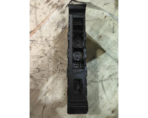 KENWORTH T680 CAB CONTROL UNIT MODULE