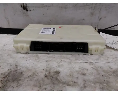 KENWORTH T680 CAB CONTROL UNIT MODULE
