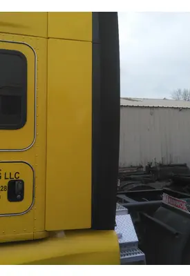 KENWORTH T680 CAB EXTENSION