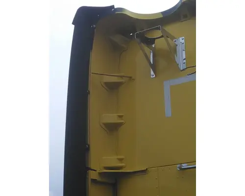 KENWORTH T680 CAB EXTENSION