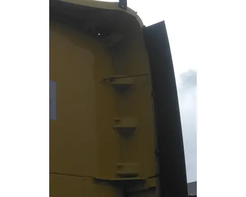 KENWORTH T680 CAB EXTENSION