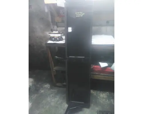 KENWORTH T680 CAB EXTENSION