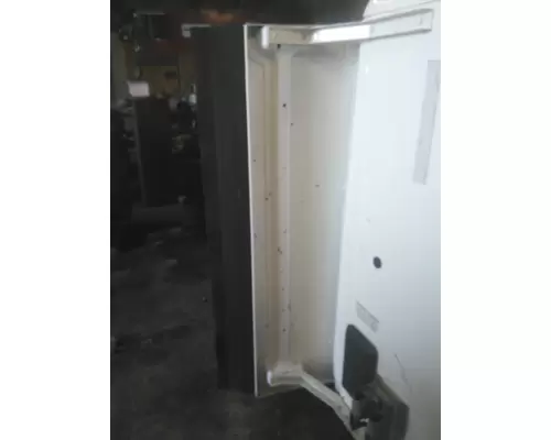 KENWORTH T680 CAB EXTENSION
