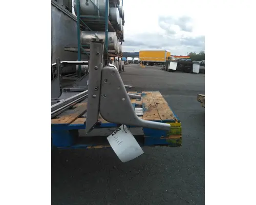 KENWORTH T680 CAB EXTENSION