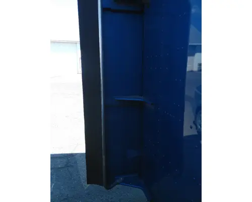 KENWORTH T680 CAB EXTENSION