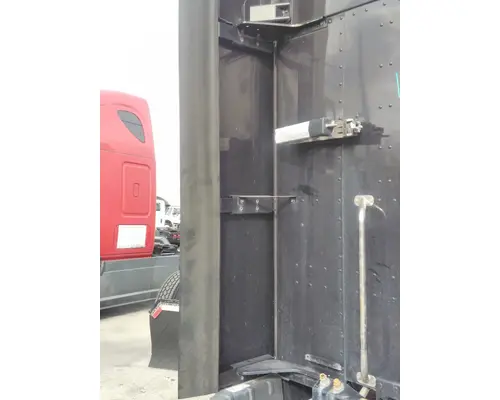 KENWORTH T680 CAB EXTENSION