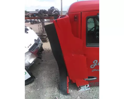KENWORTH T680 CAB EXTENSION