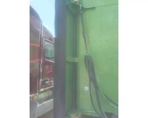 KENWORTH T680 CAB EXTENSION