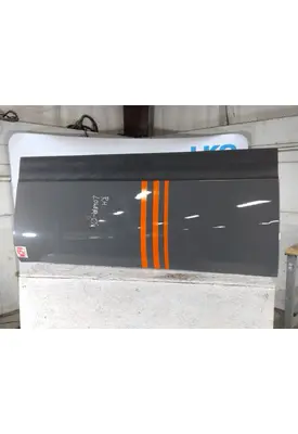 KENWORTH T680 CAB EXTENSION