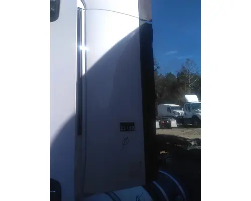 KENWORTH T680 CAB EXTENSION