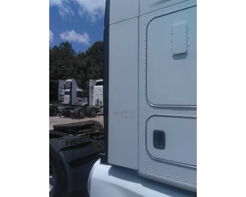 KENWORTH T680 CAB EXTENSION