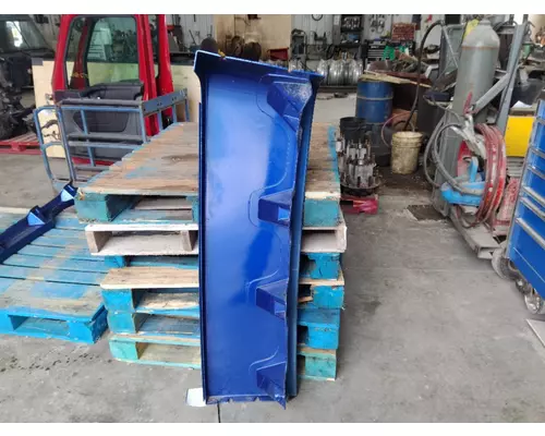 KENWORTH T680 CAB EXTENSION