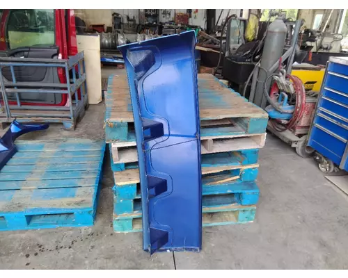 KENWORTH T680 CAB EXTENSION