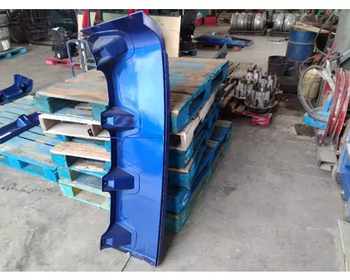 KENWORTH T680 CAB EXTENSION
