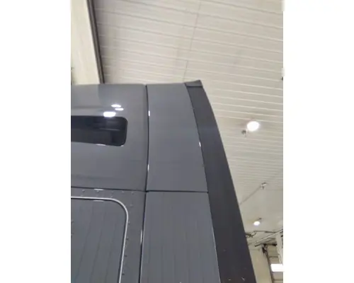 KENWORTH T680 CAB EXTENSION