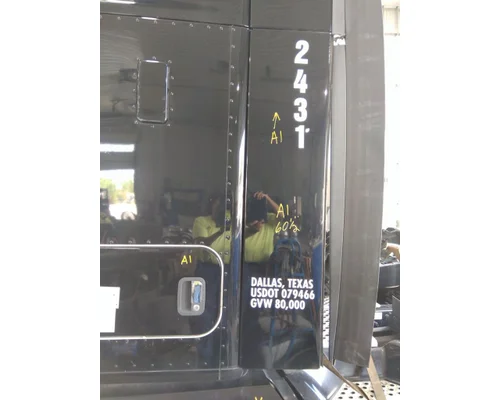 KENWORTH T680 CAB EXTENSION