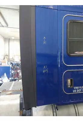 KENWORTH T680 CAB EXTENSION