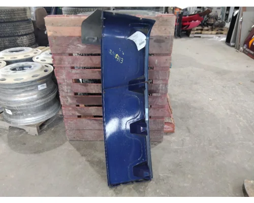 KENWORTH T680 CAB EXTENSION