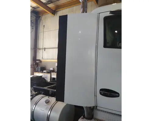 KENWORTH T680 CAB EXTENSION