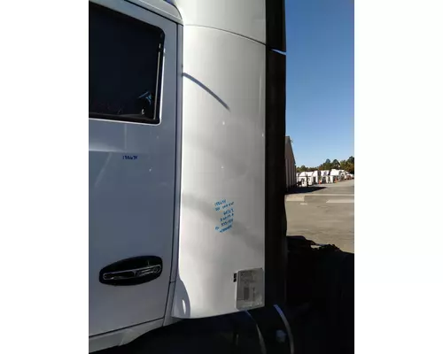 KENWORTH T680 CAB EXTENSION