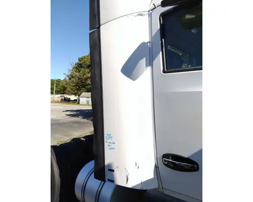 KENWORTH T680 CAB EXTENSION