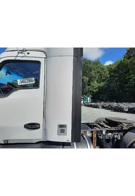 KENWORTH T680 CAB EXTENSION