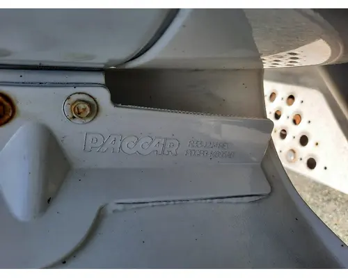KENWORTH T680 CAB EXTENSION