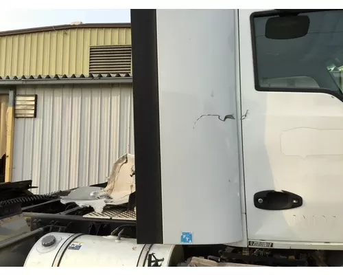 KENWORTH T680 CAB EXTENSION