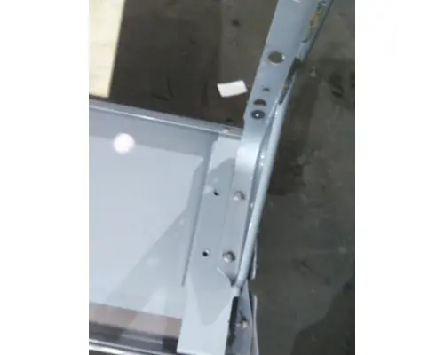 KENWORTH T680 CAB EXTENSION