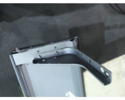 KENWORTH T680 CAB EXTENSION