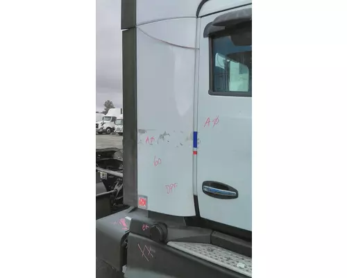 KENWORTH T680 CAB EXTENSION