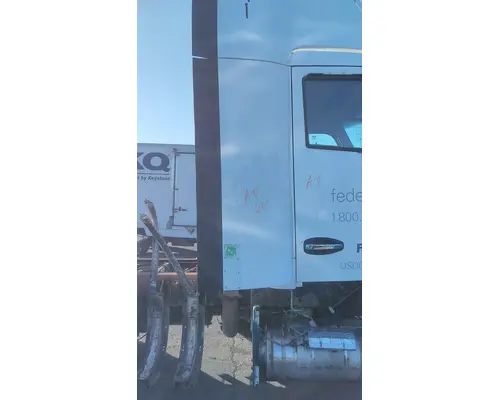 KENWORTH T680 CAB EXTENSION