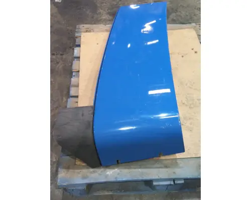 KENWORTH T680 CAB EXTENSION