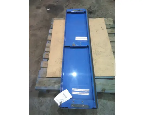 KENWORTH T680 CAB EXTENSION