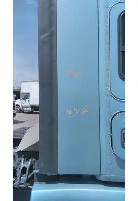 KENWORTH T680 CAB EXTENSION