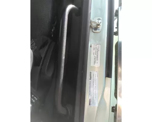 KENWORTH T680 CAB HANDLE