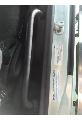 KENWORTH T680 CAB HANDLE