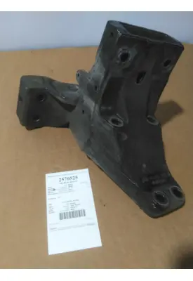 KENWORTH T680 CAB MOUNT,BRACKET