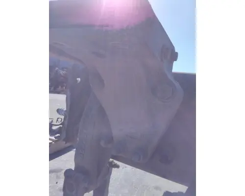 KENWORTH T680 CAB MOUNT,BRACKET