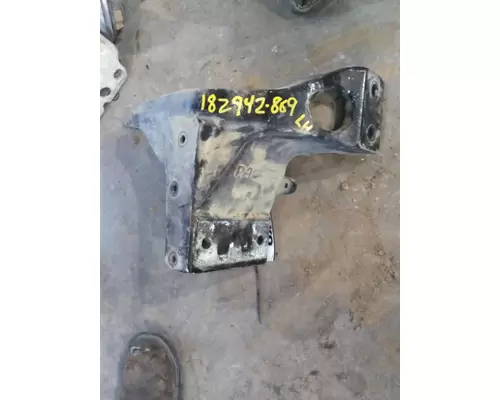 KENWORTH T680 CAB MOUNT,BRACKET