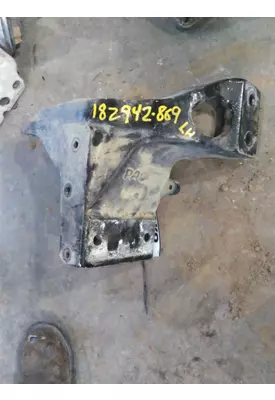 KENWORTH T680 CAB MOUNT,BRACKET